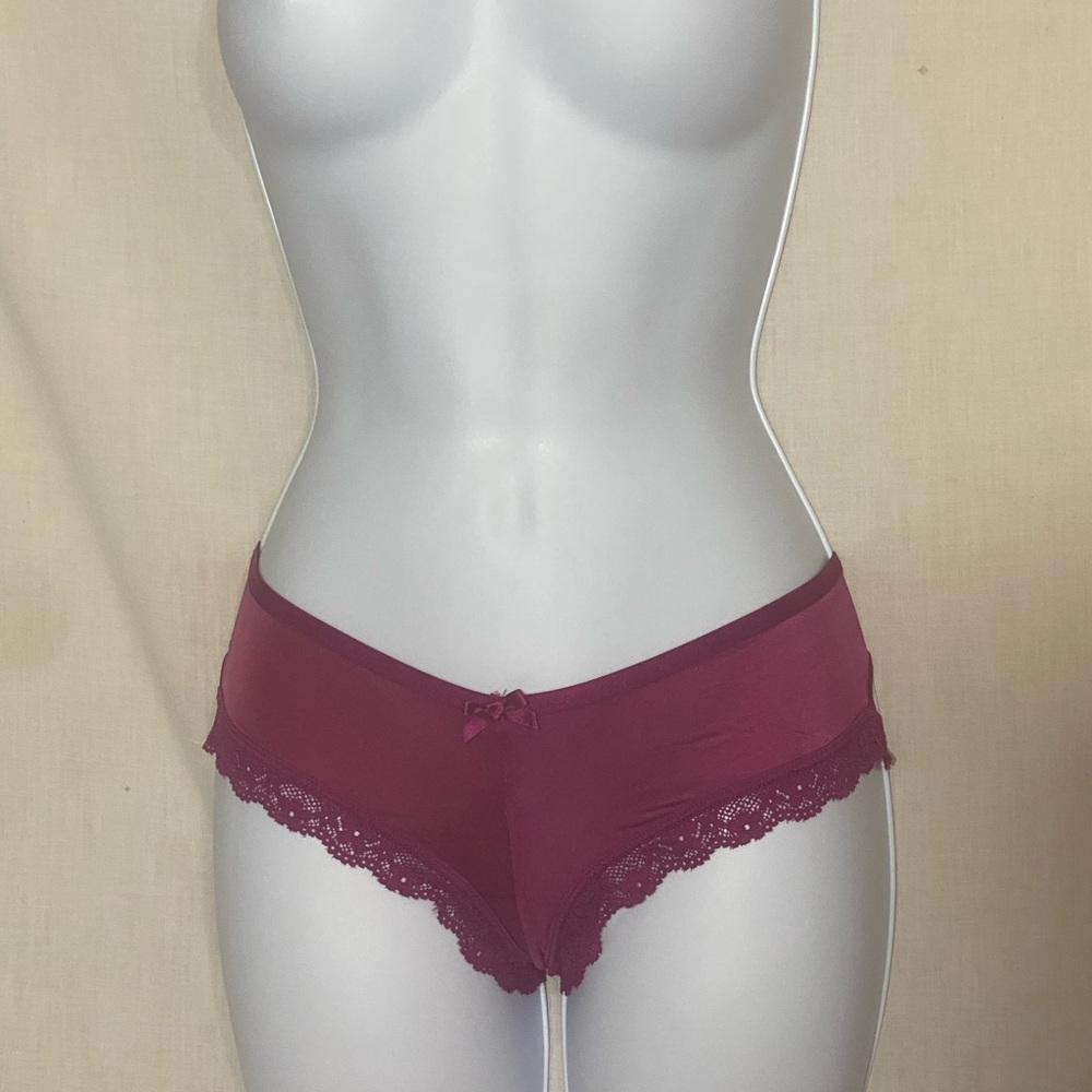 Victoria’s Secret Magenta/Fuchsia Very Sexy Cheeky Panties